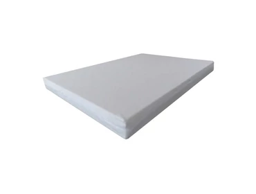 szivacs matrac fehér lepedővászon huzatban